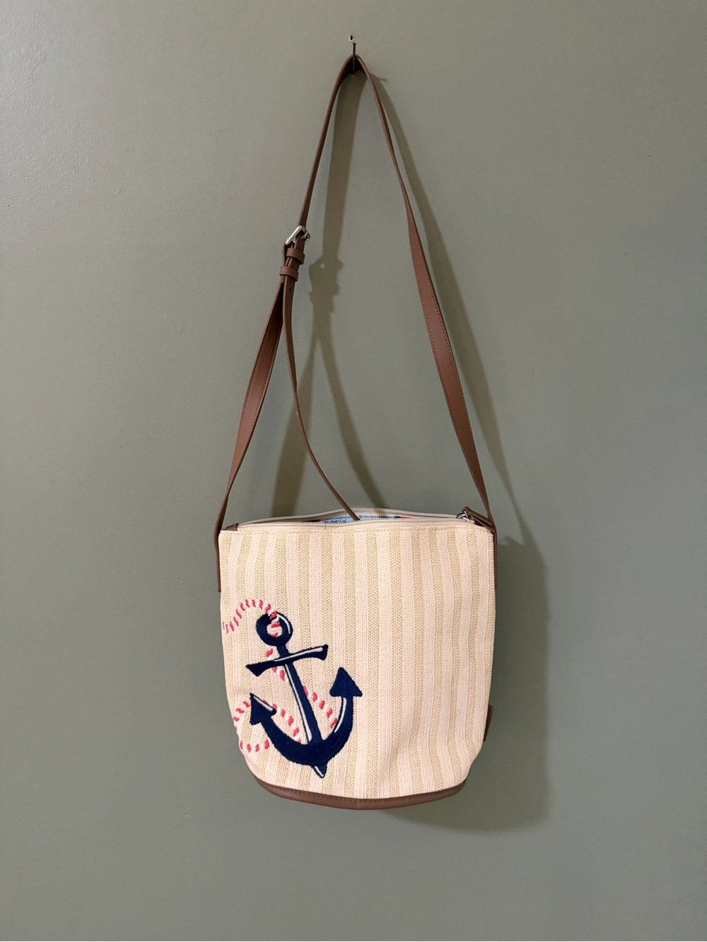 Vera Bradley womens Straw Bucket Crossbody Purse Regatta Anchor Navy